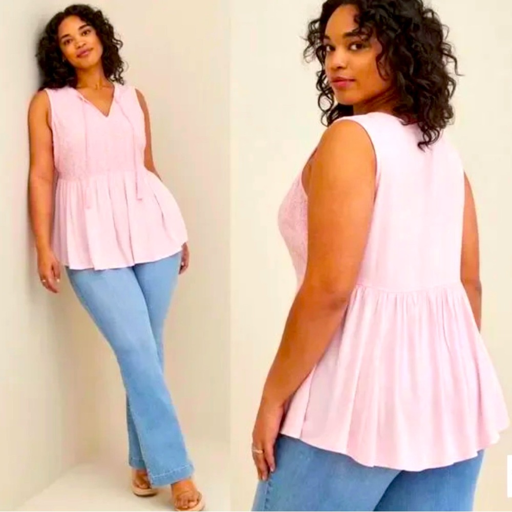 Torrid Pink Sleeveless Embroiled Top (5x)